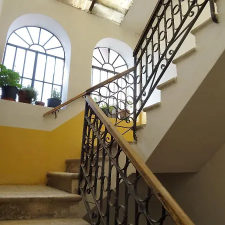 Penthouse Piazza D'erba Ferienhaus Orte