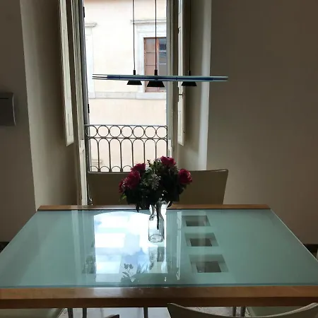 Ferienhaus Penthouse Piazza D'erba Orte